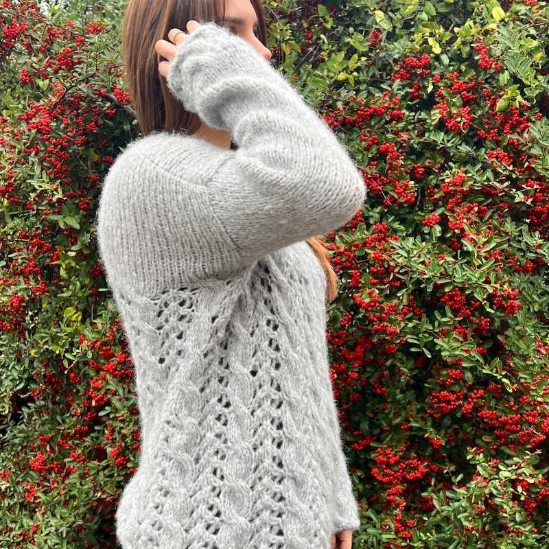 "Mary" sweater kit with...
